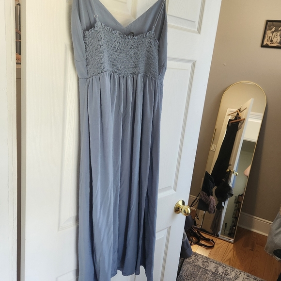 Summer dress - Picture 3 of 3